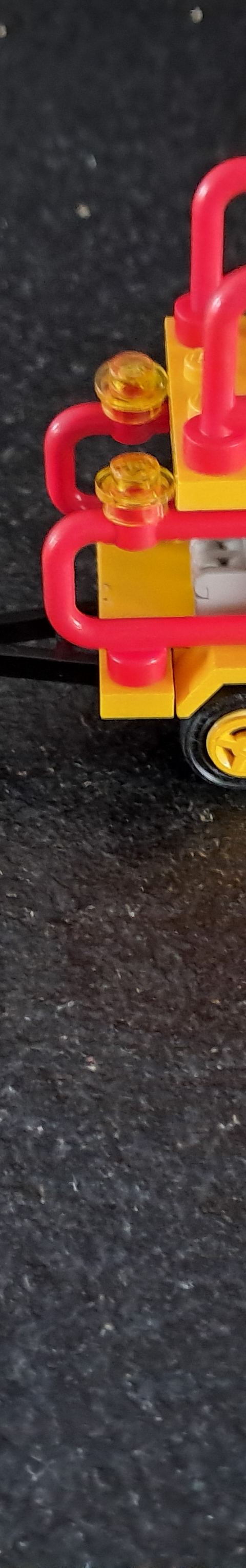 LEGO Town - 6671 Utility Repair Lift (1989)