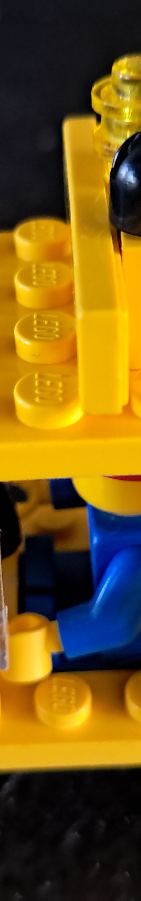 LEGO Town 6521 Emergency Repair Truck (1987)