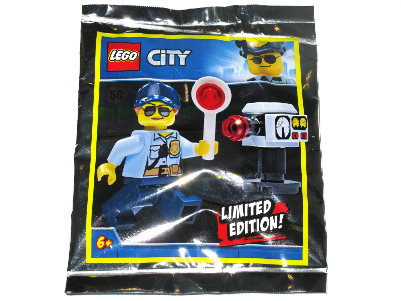 LEGO 951910 Police Woman foil pack — LEGO te koop op BrickVillage